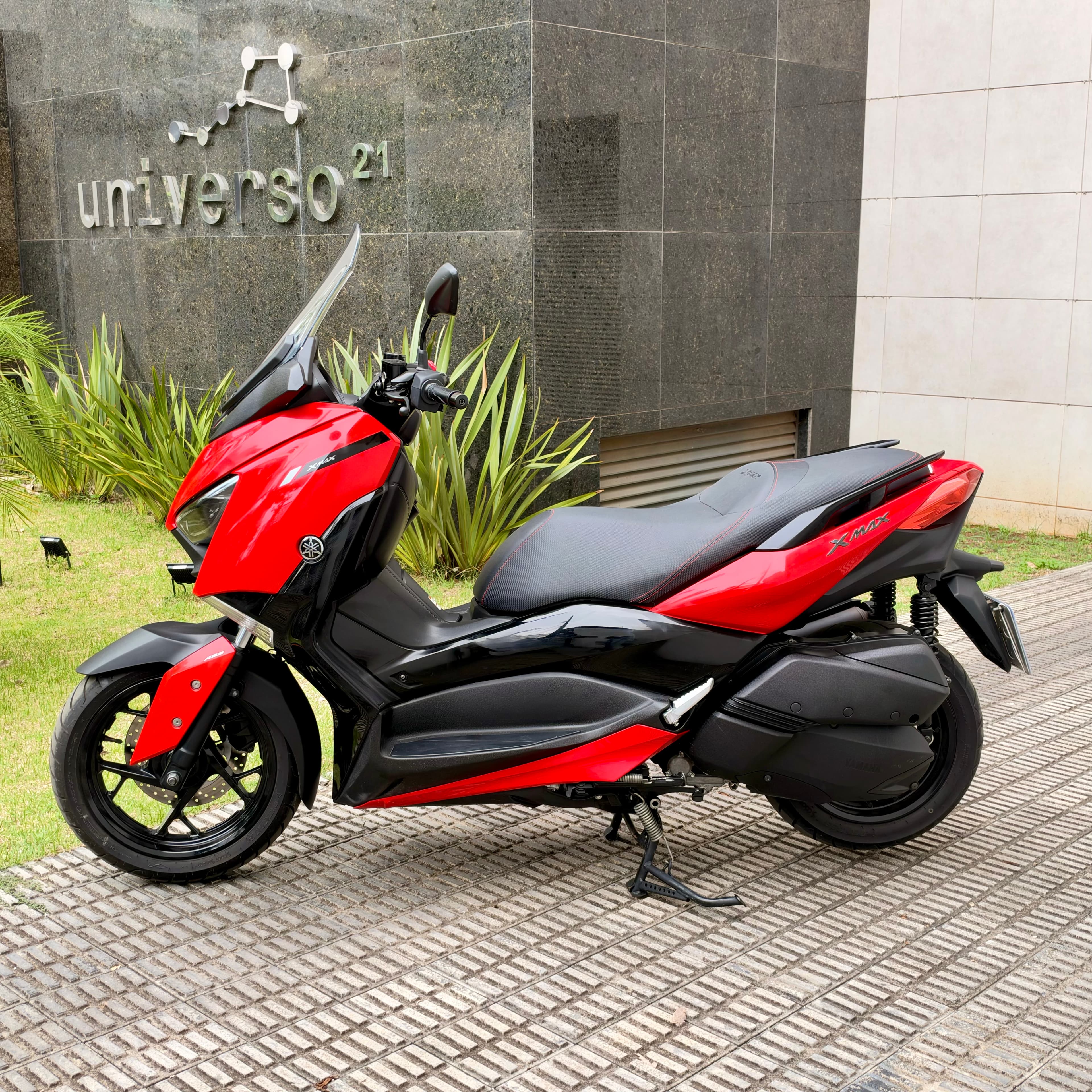 Yamaha Xmax