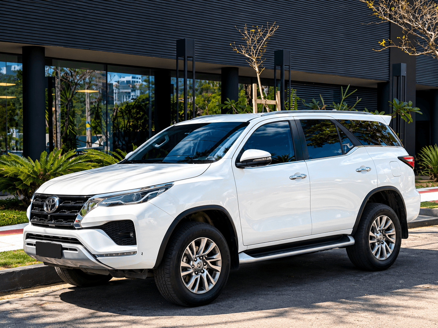 Toyota SW4 SRX 4x4 Diesel 7Lugares - Imagem 2