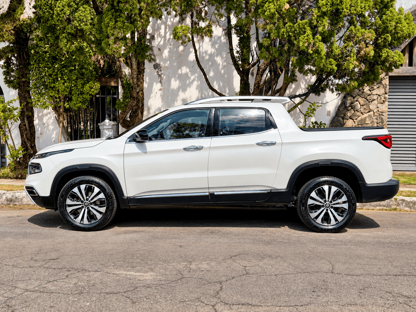 Fiat Toro Volcano Diesel 4x4 - Imagem 4