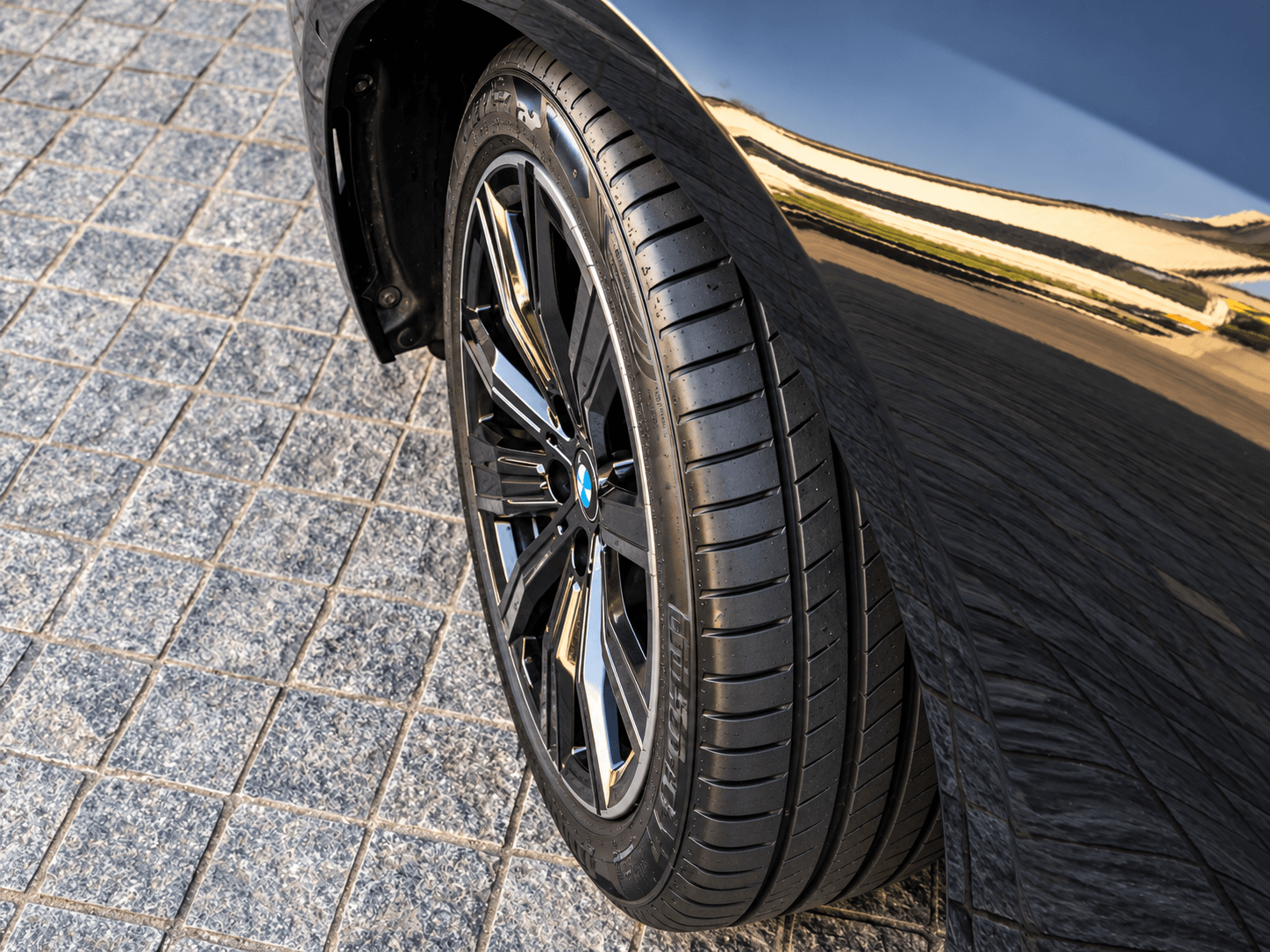 BMW 320i GP 2.0 Turbo Flex - Imagem 5