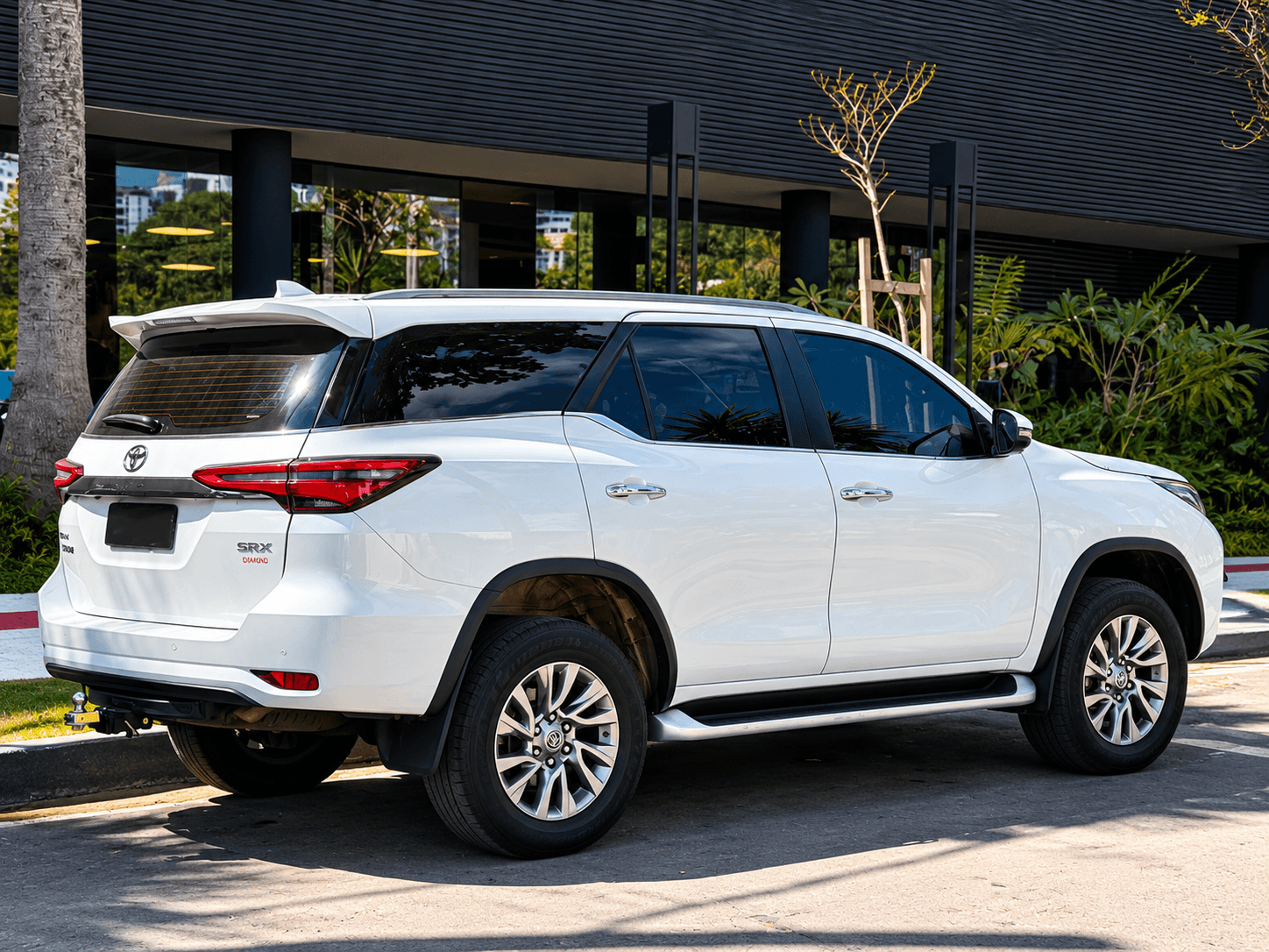 Toyota SW4 SRX 4x4 Diesel 7Lugares - Imagem 4