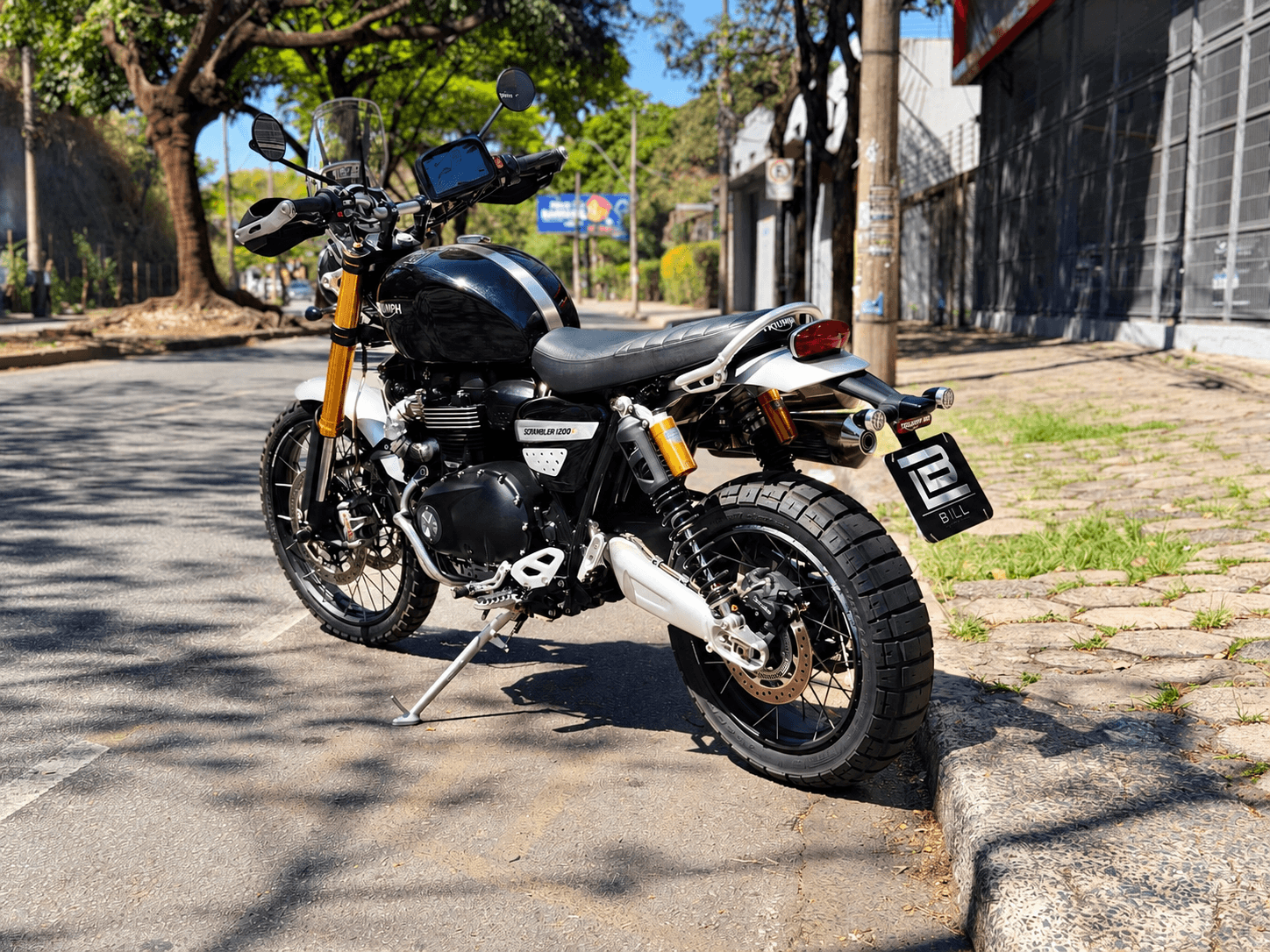 Triumph Scrambler 1200 XE - Imagem 3