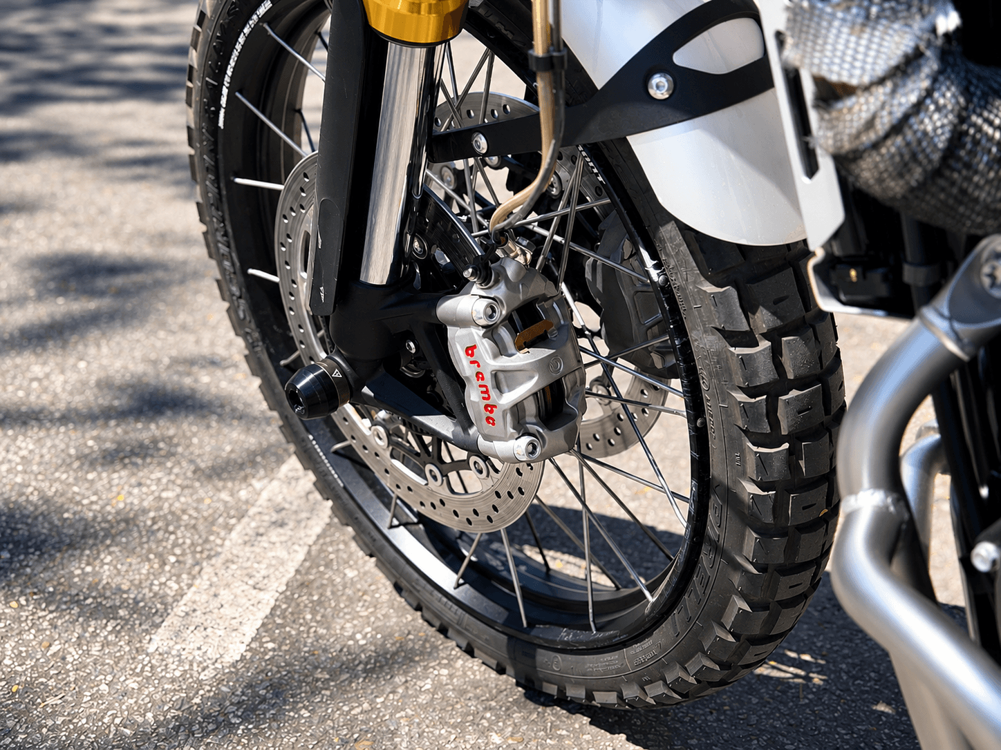 Triumph Scrambler 1200 XE - Imagem 9