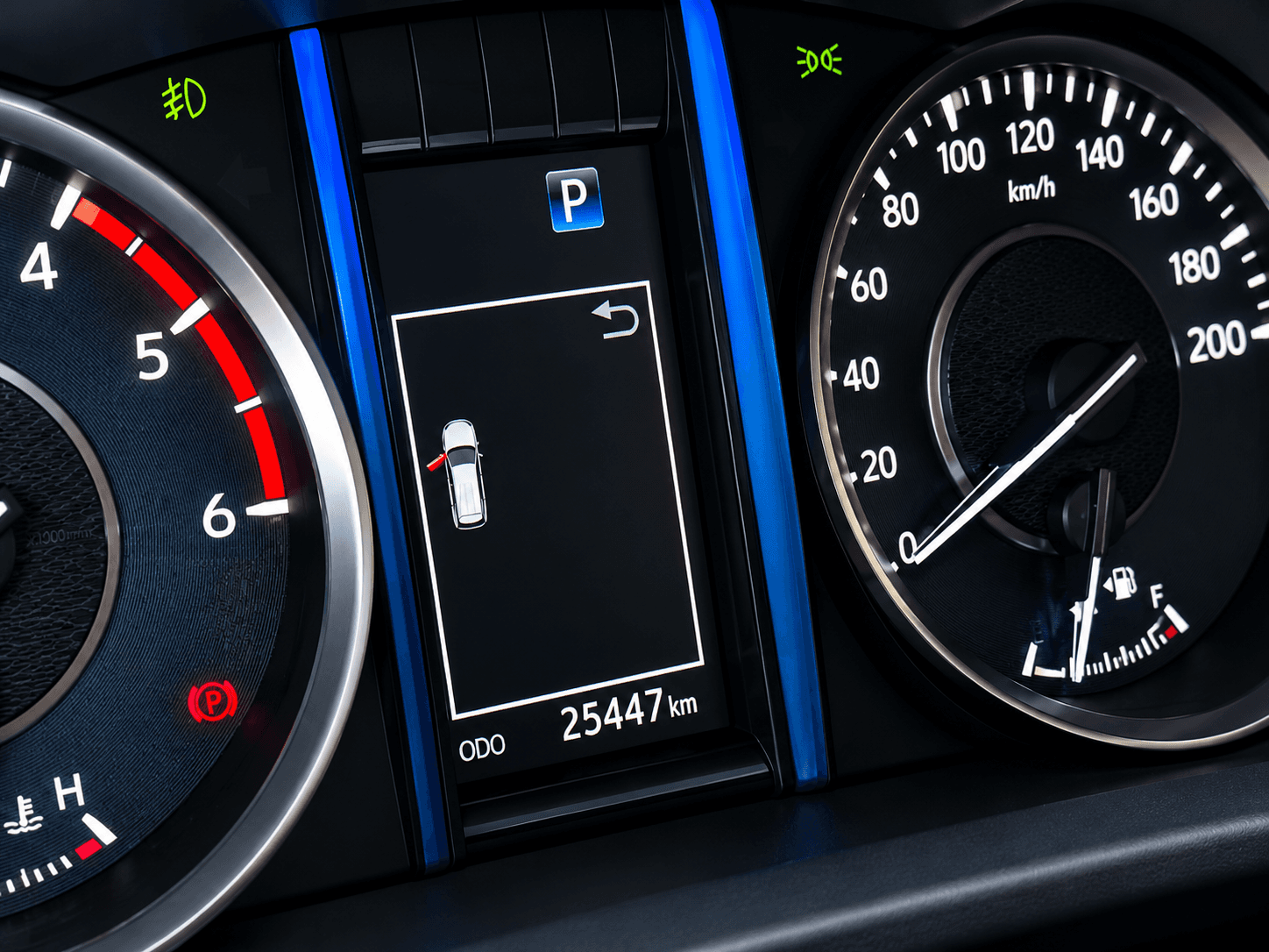Toyota SW4 SRX 4x4 Diesel 7Lugares - Imagem 6